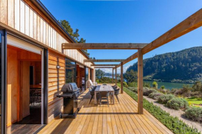 The Waikato Lookout - Whakamaru Holiday Home